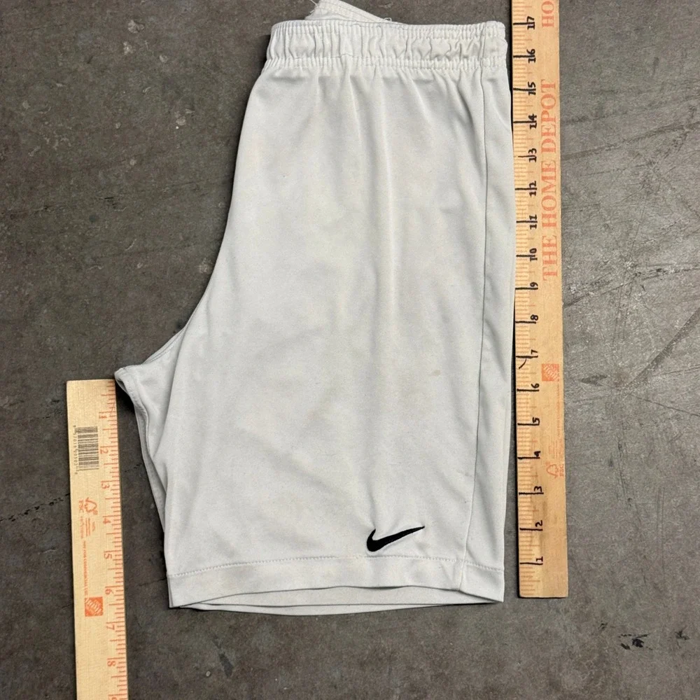 Nike Mens Dri-FIT Athletic Basketball Shorts Grey White Swoosh Small S